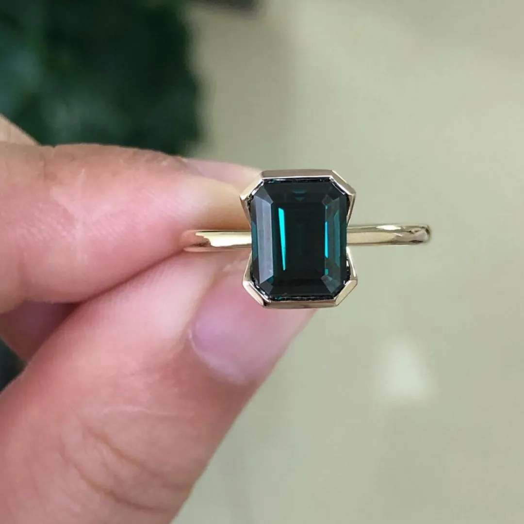 /public/photos/live/Half Bezel Set Moissanite Green Emerald Ring 510 (3).webp